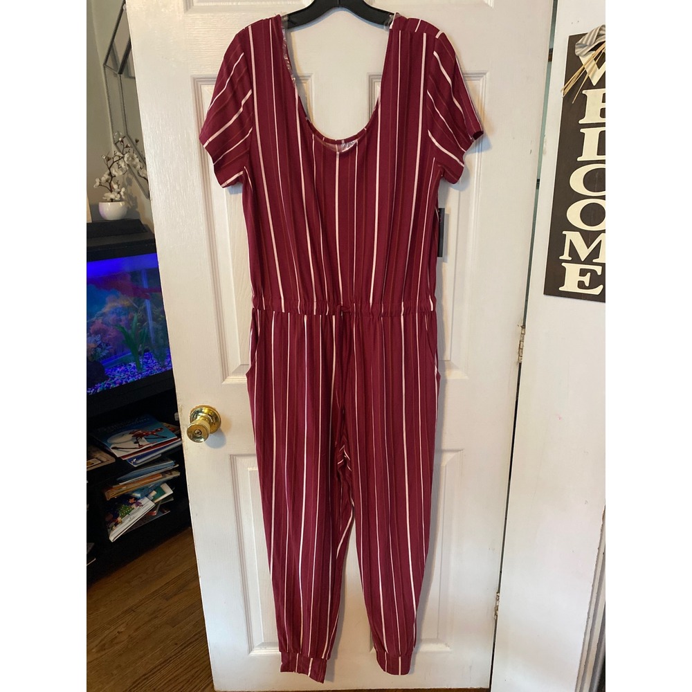 No Boundaries Burgundy Striped Cap Sleeve Jumpsuit XL 15-17 NWT